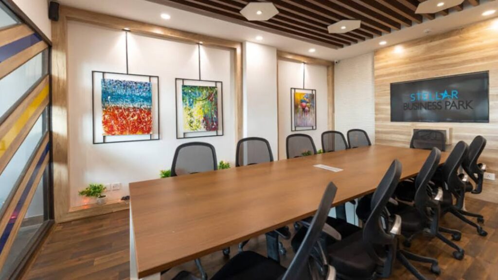 U&I Investor Company